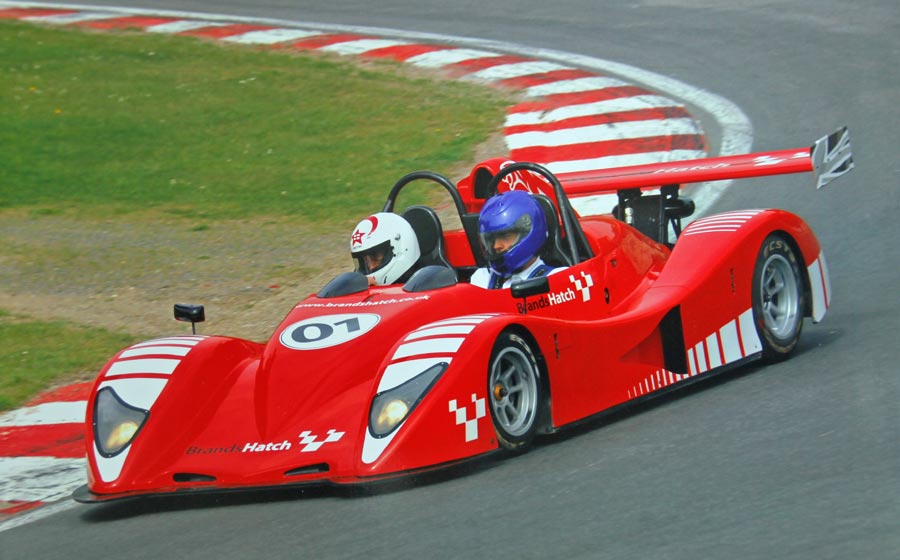 Wil Arif driver instruction at Brands Hatch